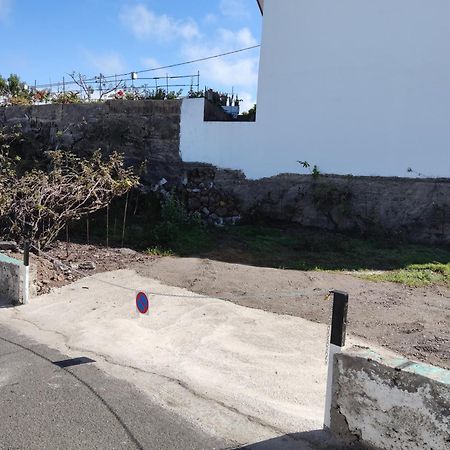 Un Jardin Al Mar Hotel Genoves Exterior photo