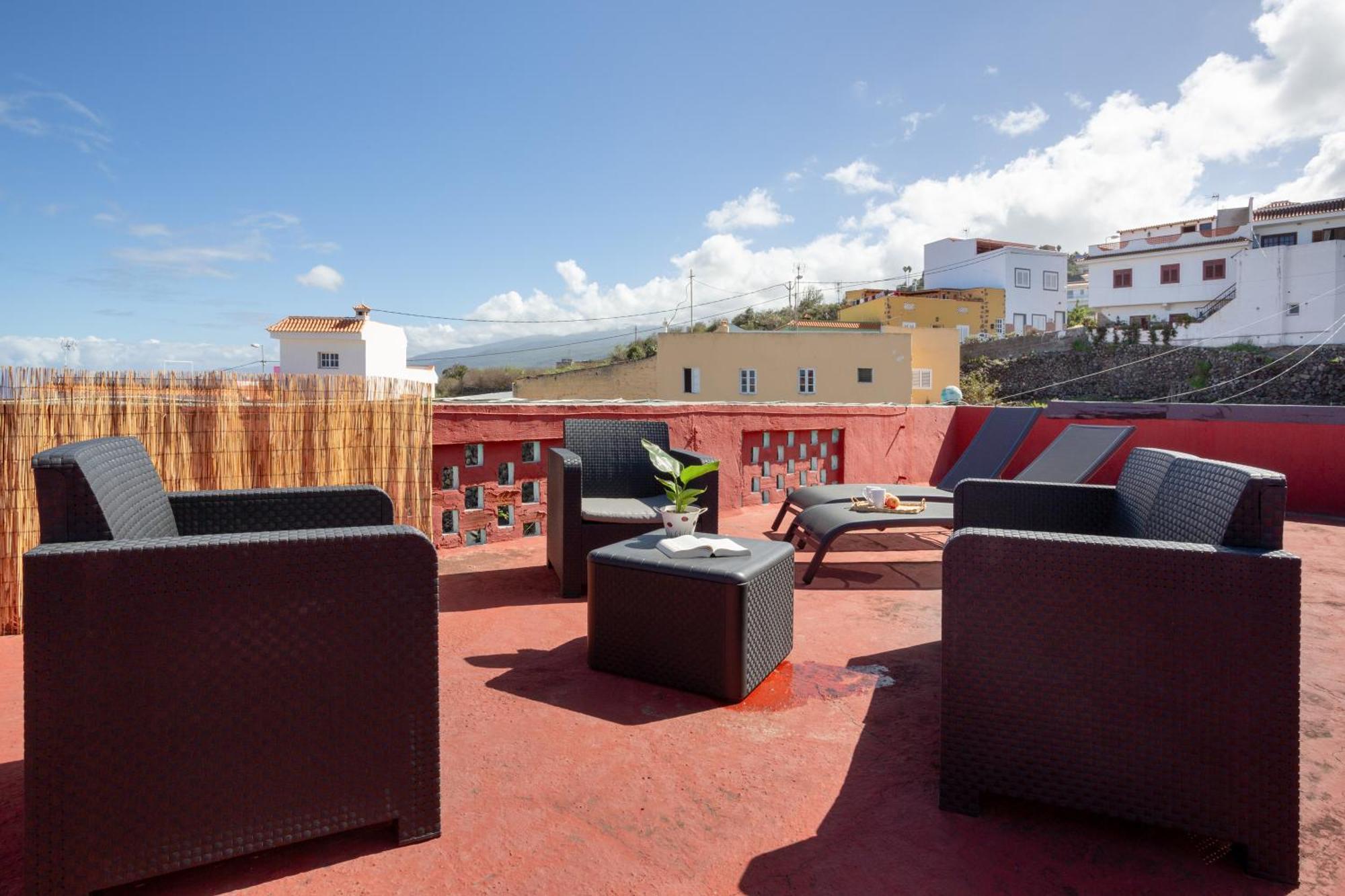 Un Jardin Al Mar Hotel Genoves Exterior photo