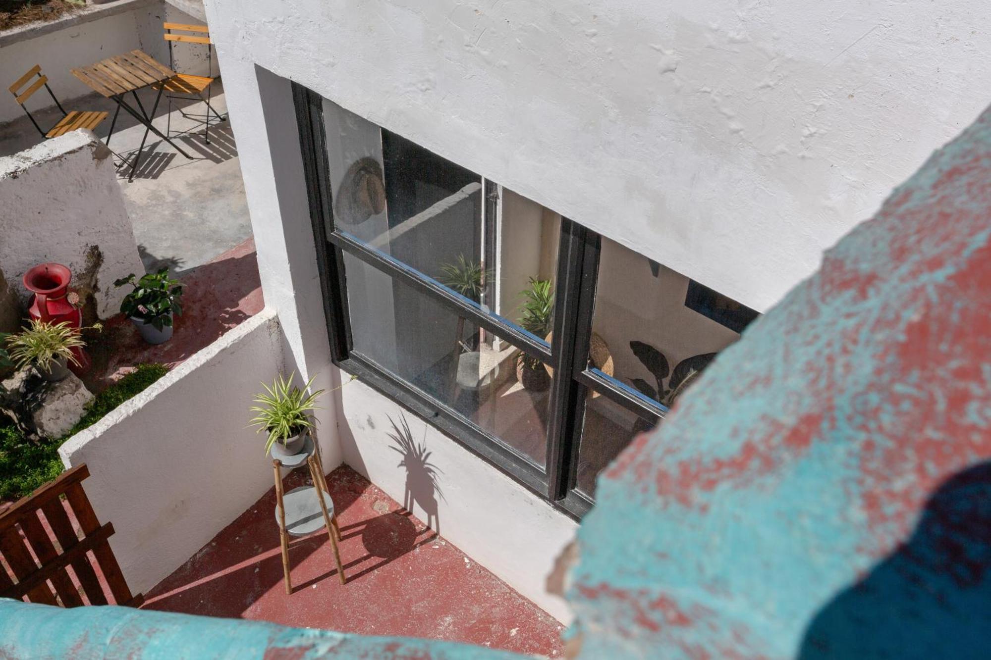 Un Jardin Al Mar Hotel Genoves Exterior photo